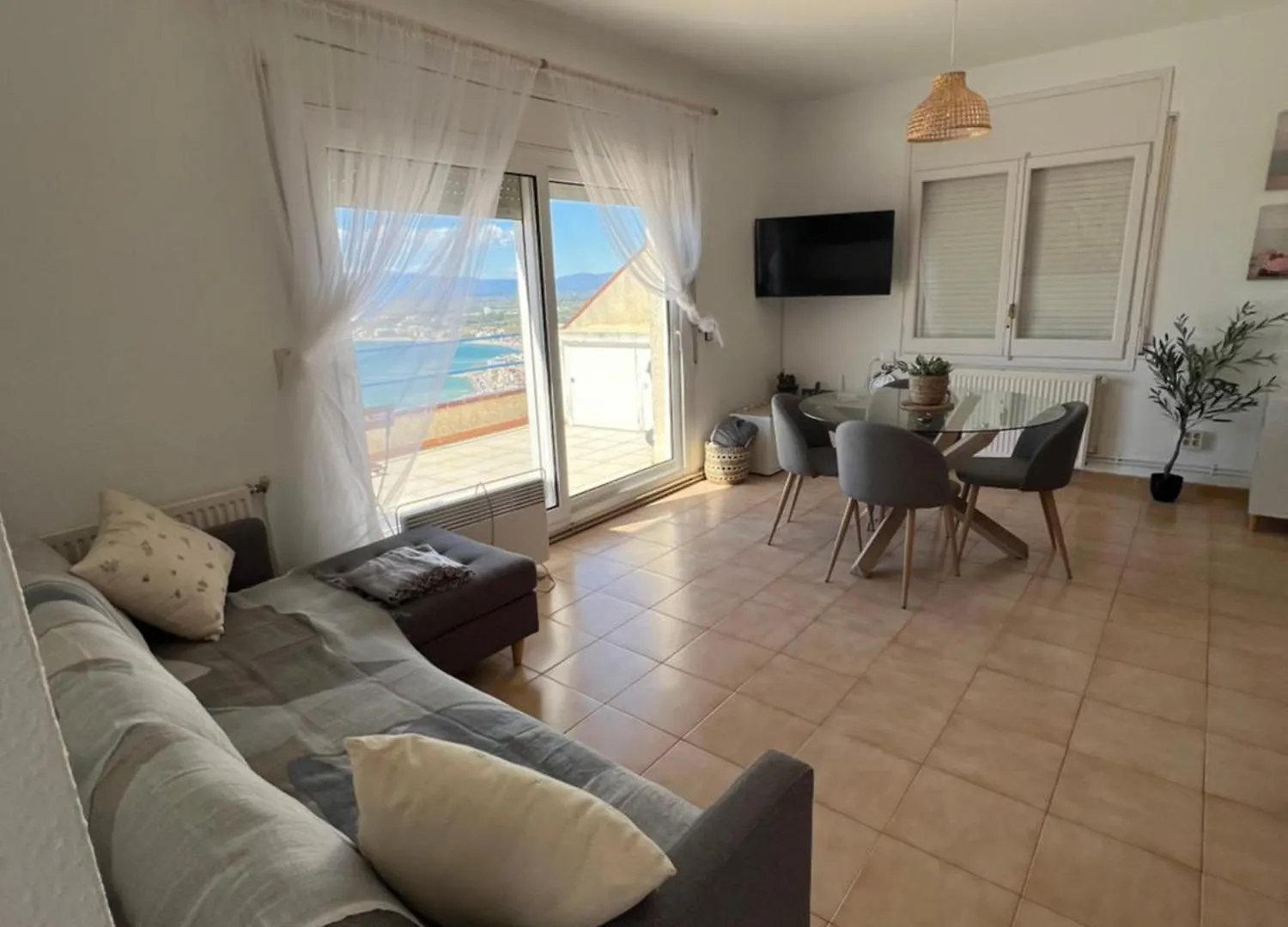 Atico Con Vistas Panoramicas Bahia De Roses Apartment Spain